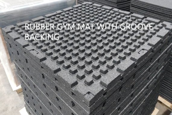 COMPARISON FOR GYM RUBBER MAT WITH GROOVES AND FLAT BOTTOM 